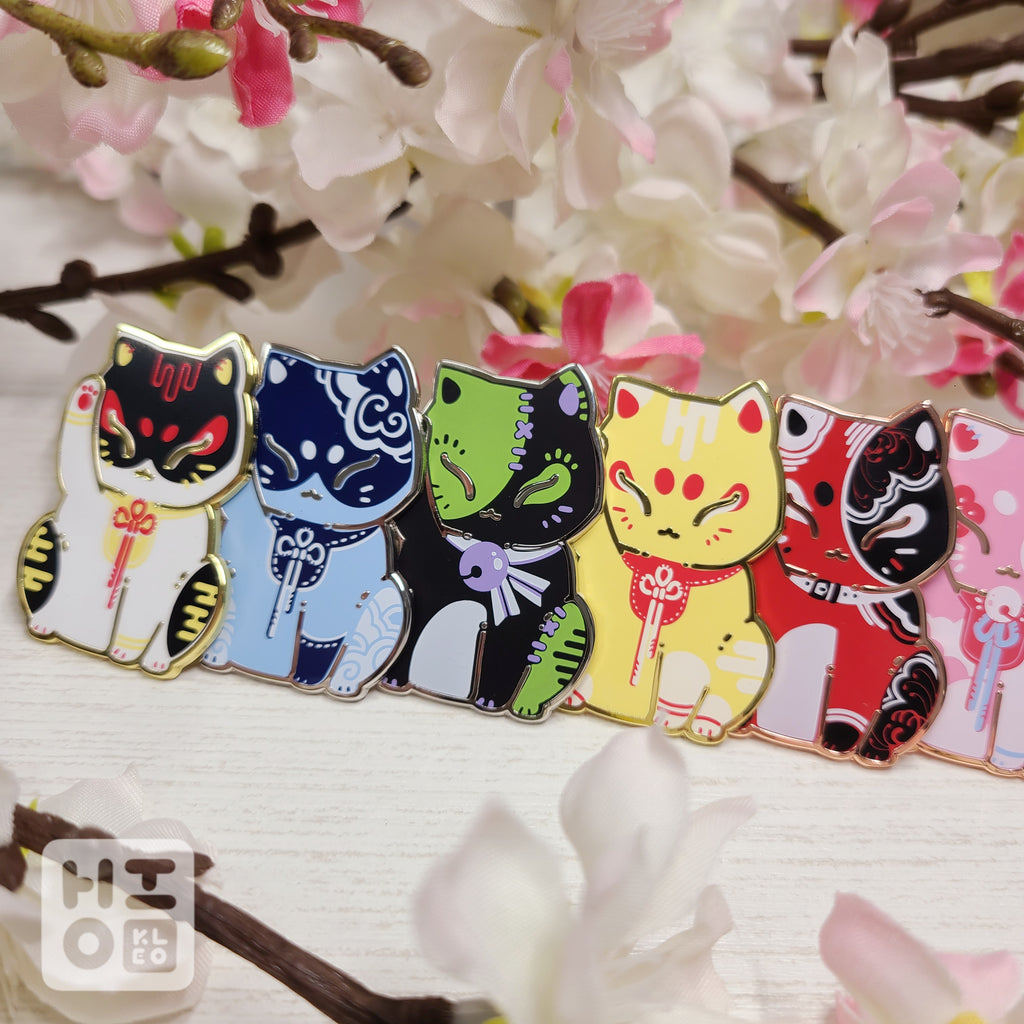 Maneki Neko Cat Pin